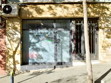 Oficina amb ascensor en venda a Passeig d'Amunt 7