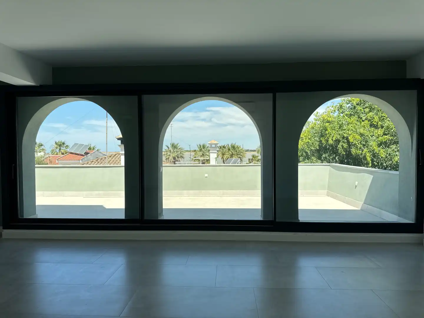 Ground floor for sale in Calle Rodrigo de Triana, 1, Centro - Calzada - Cabo Noval