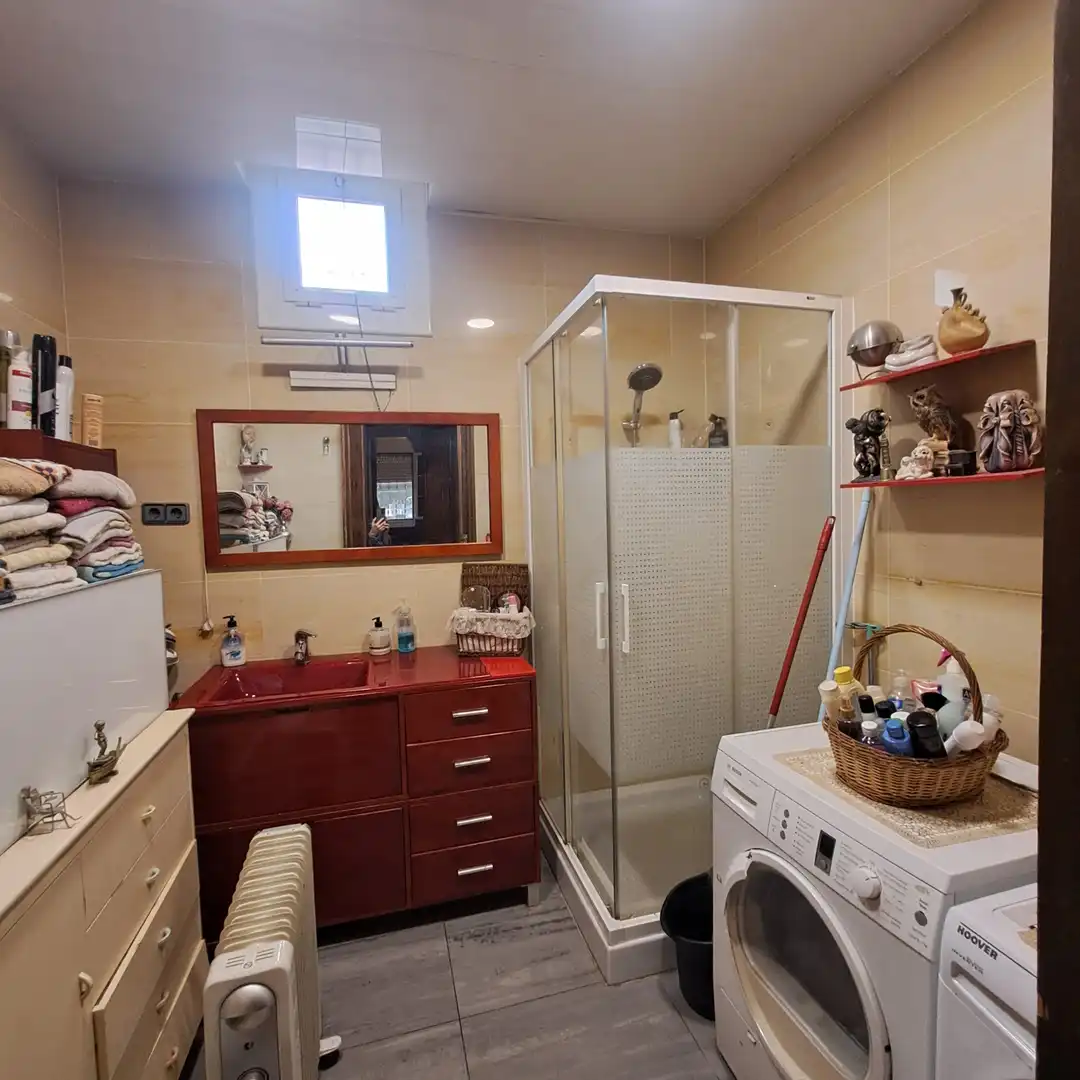 Badezimmer von Country house zum Verkauf in Castellbisbal mit Klimaanlage, Privatgarten und Alarm