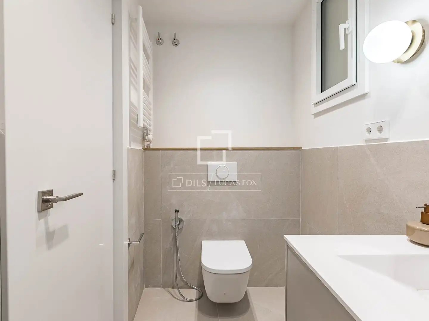Baño de Piso en venta en Barcelona con Aire acondicionado, Calefacción y Balcón