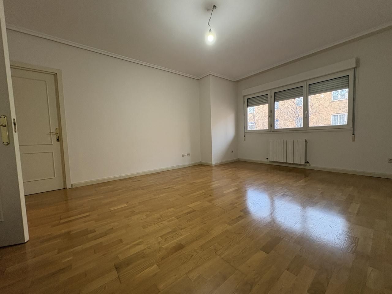 Living room of Flat for rent in  Toledo Capital  with Heating, Parquet flooring and Terrace