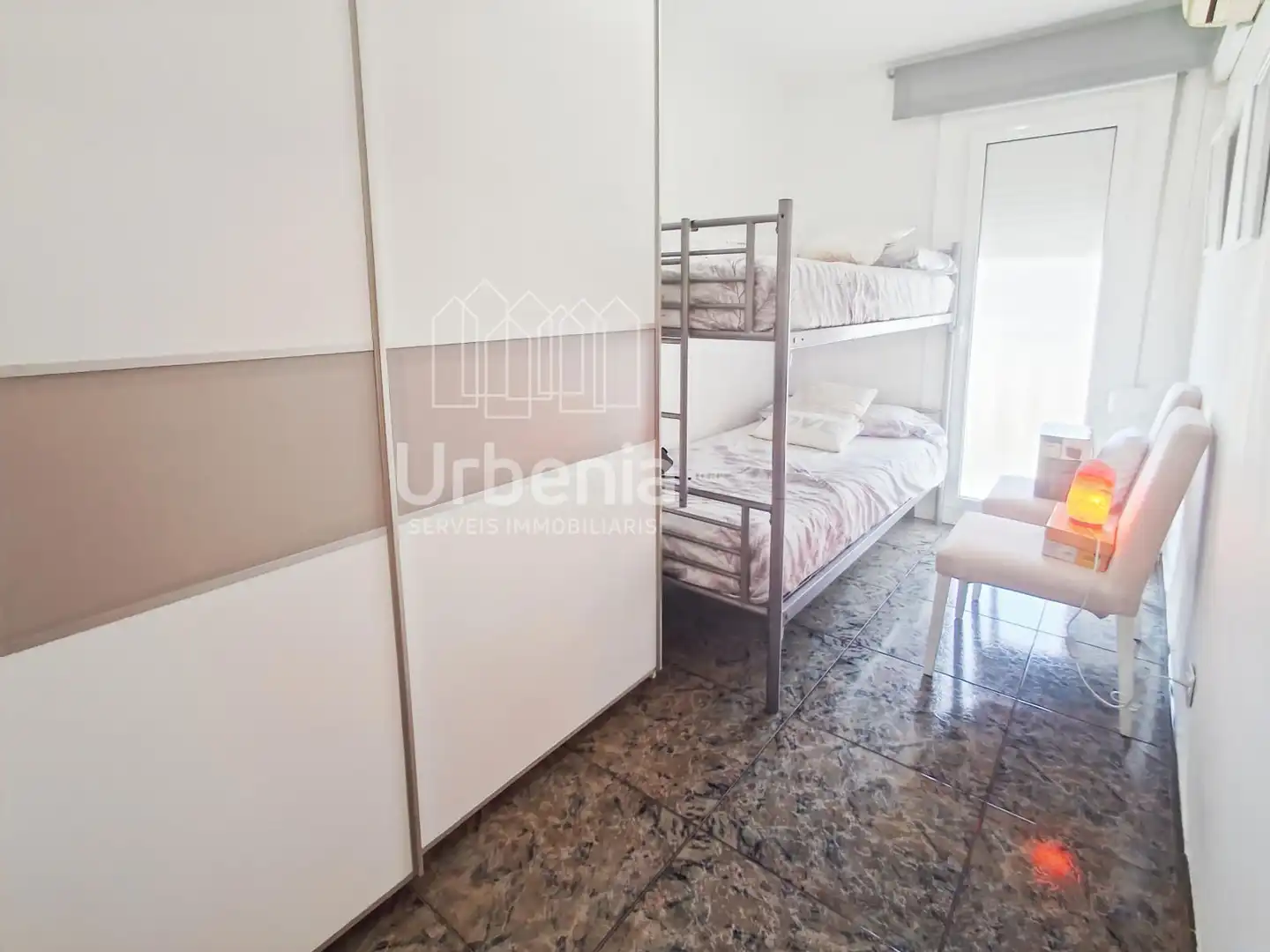 Habitación de Piso en venta en Mataró con Aire acondicionado, Calefacción y Terraza