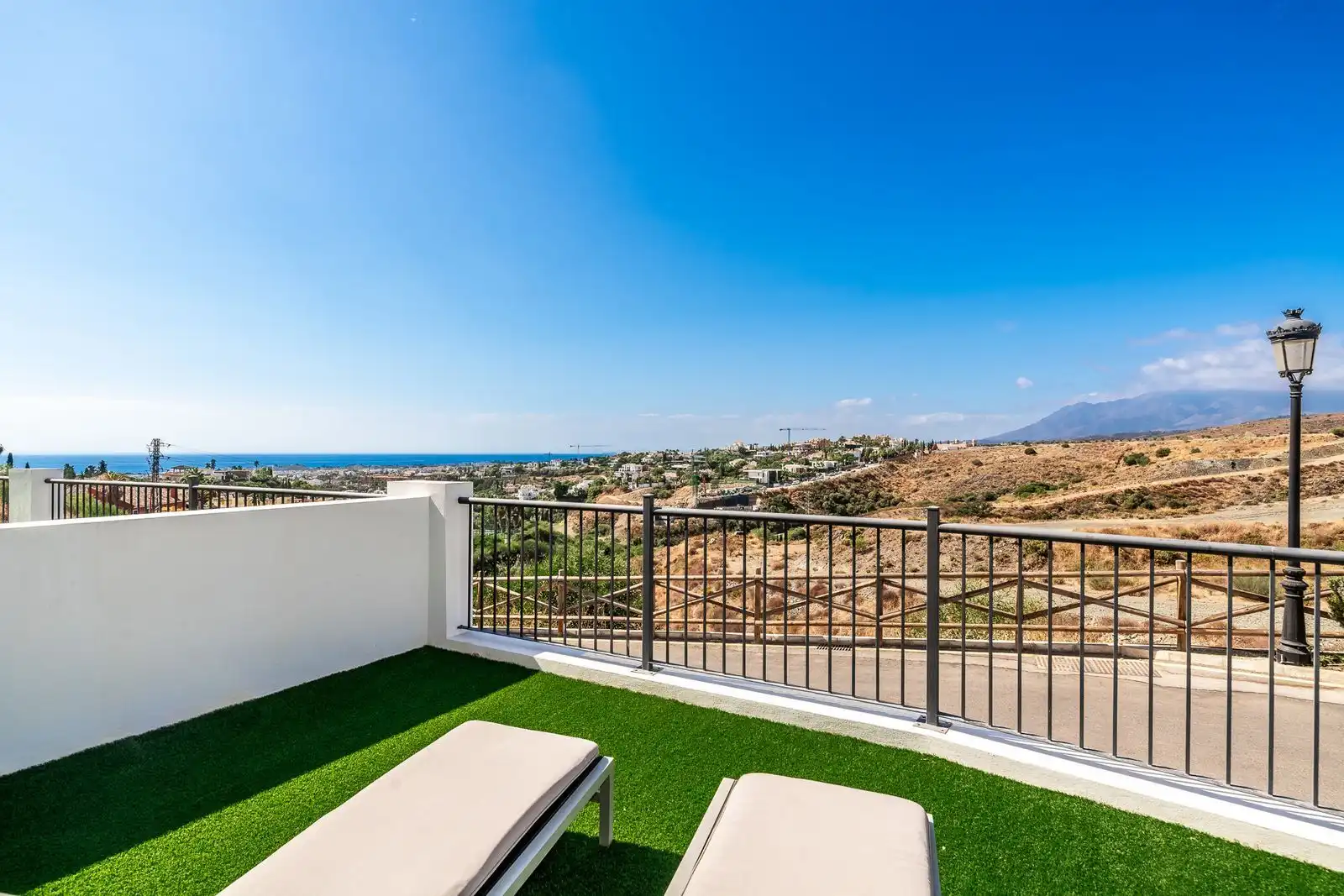 Terrassa de Apartament en venda en Estepona amb Terrassa, Traster i Moblat