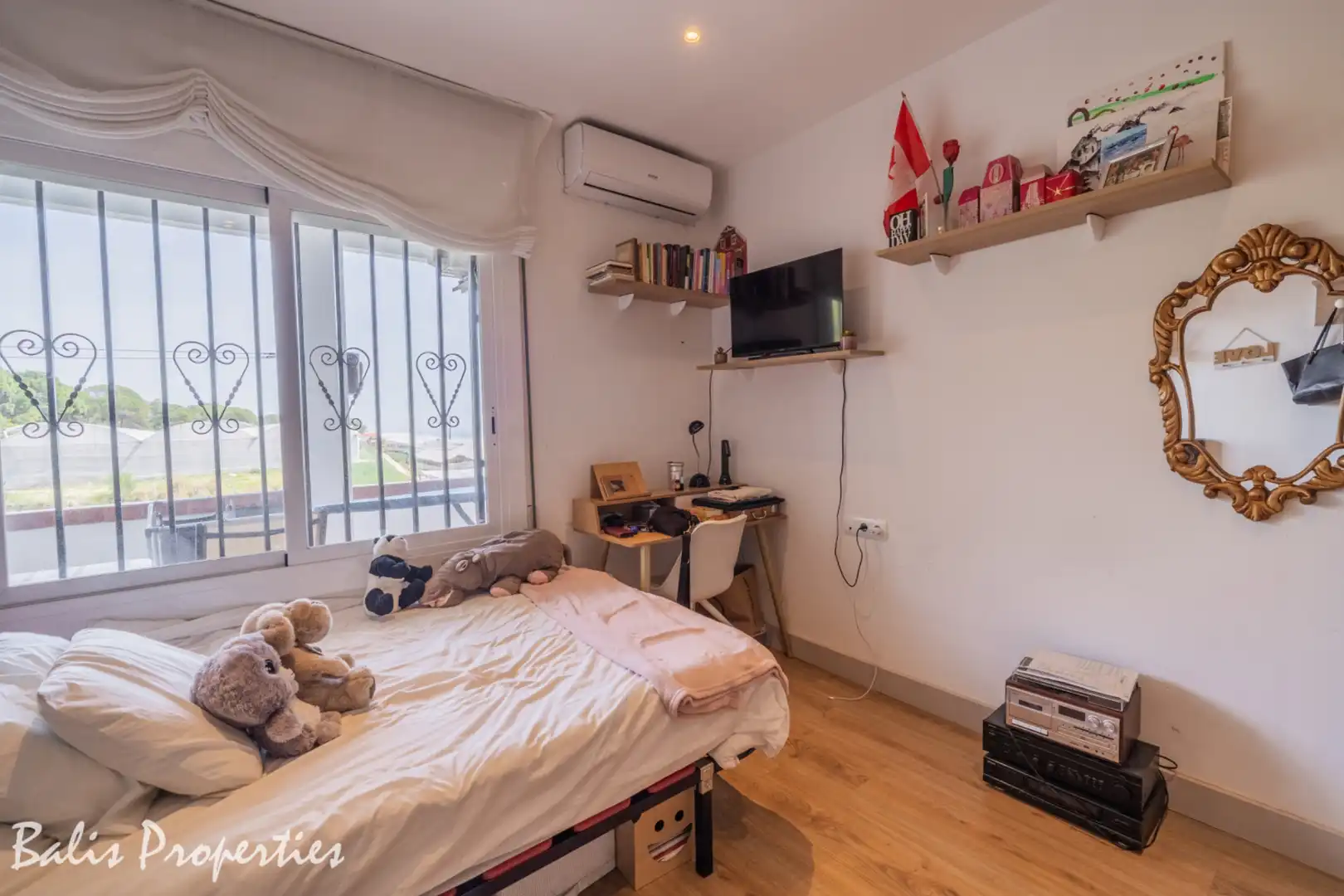 Habitación de Casa o chalet en venta en Cabrils con Aire acondicionado, Calefacción y Jardín privado