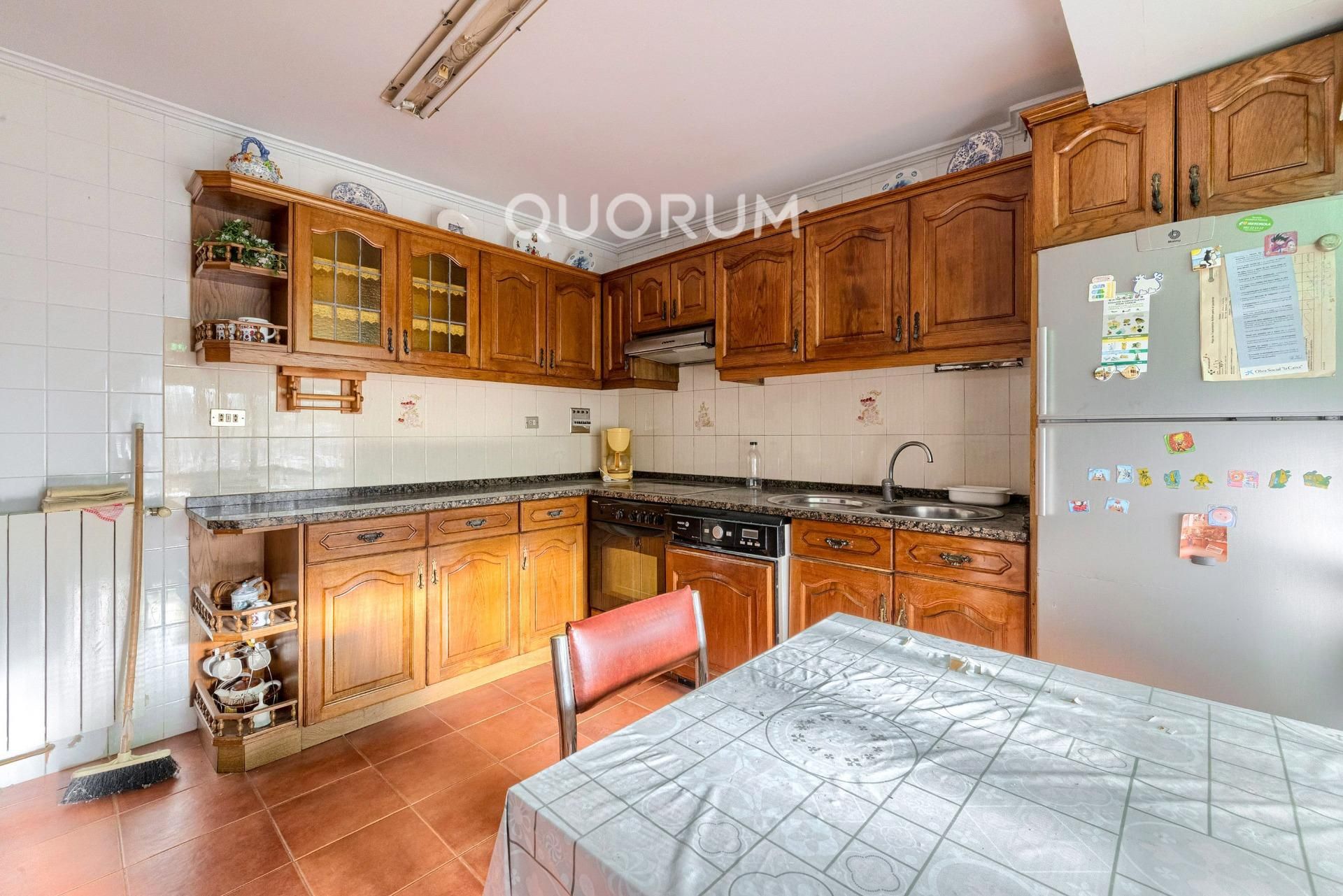 Kitchen of Flat for sale in Basauri   with Heating, Terrace and Furnished