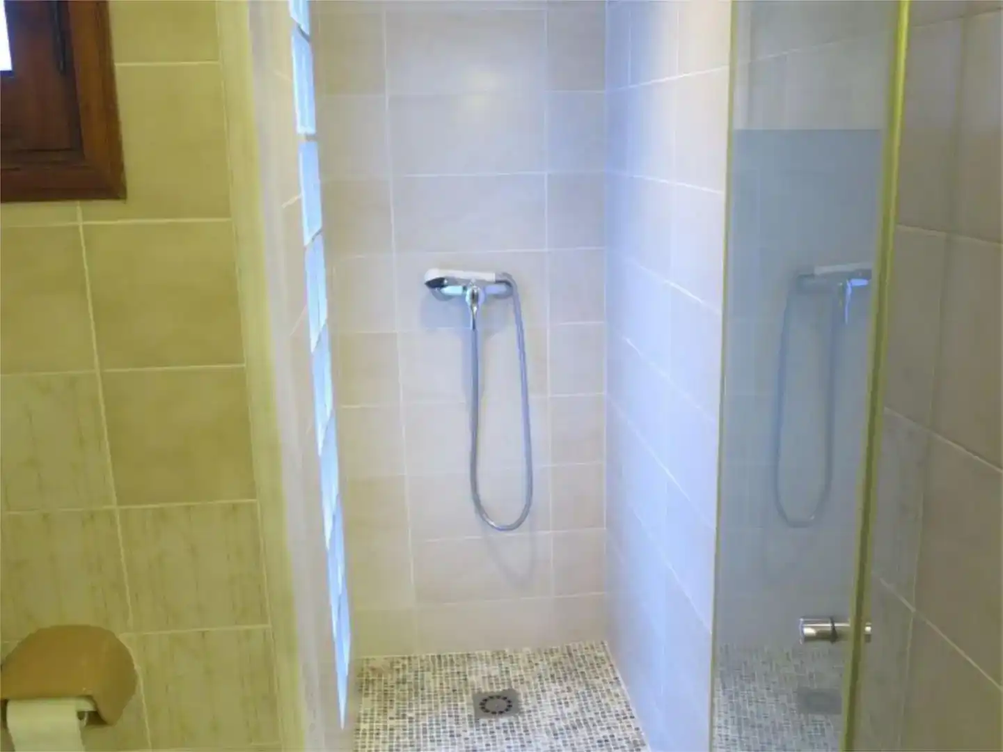 Badezimmer von Erdgeschoss zum Verkauf in Pedreguer mit Klimaanlage und Balkon