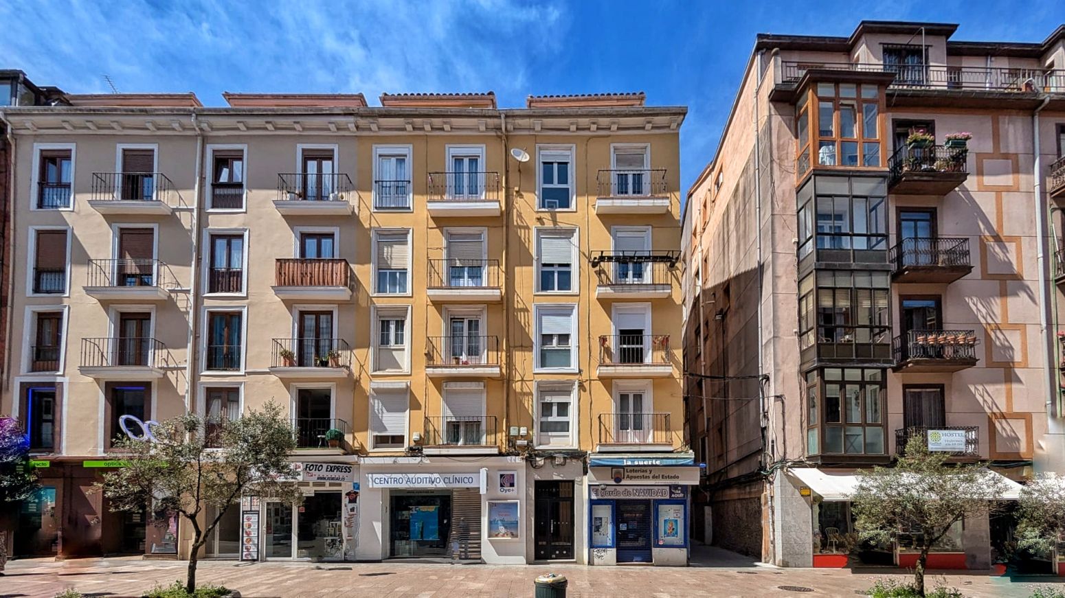 Vista exterior de Àtic en venda en Santander amb Calefacció i Moblat