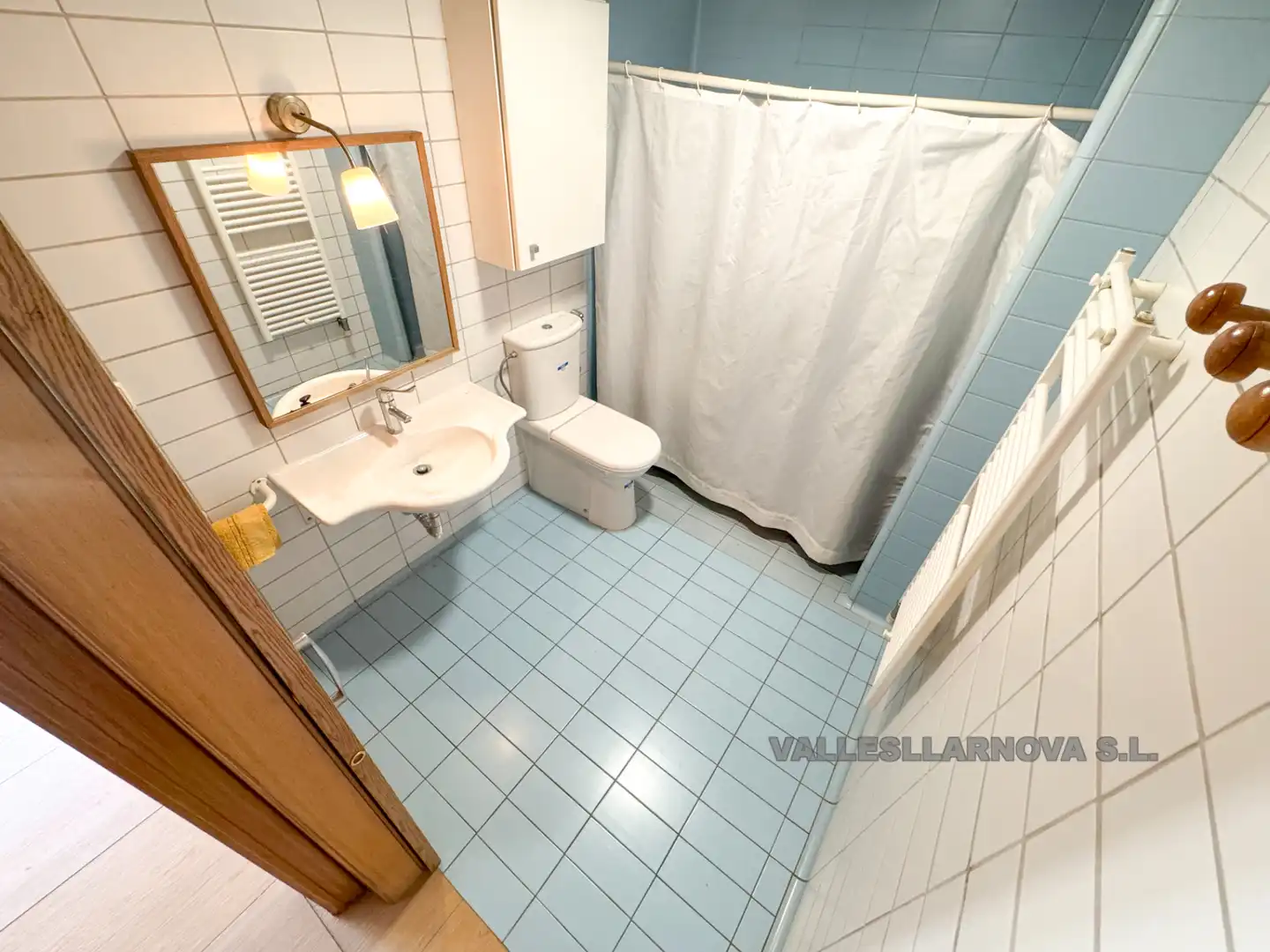 Baño de Casa o chalet en venta en Mollet del Vallès con Calefacción, Jardín privado y Parquet