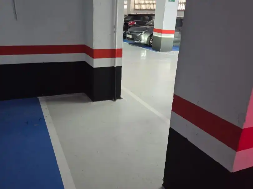 Parking of Garage for rent in Santurtzi 