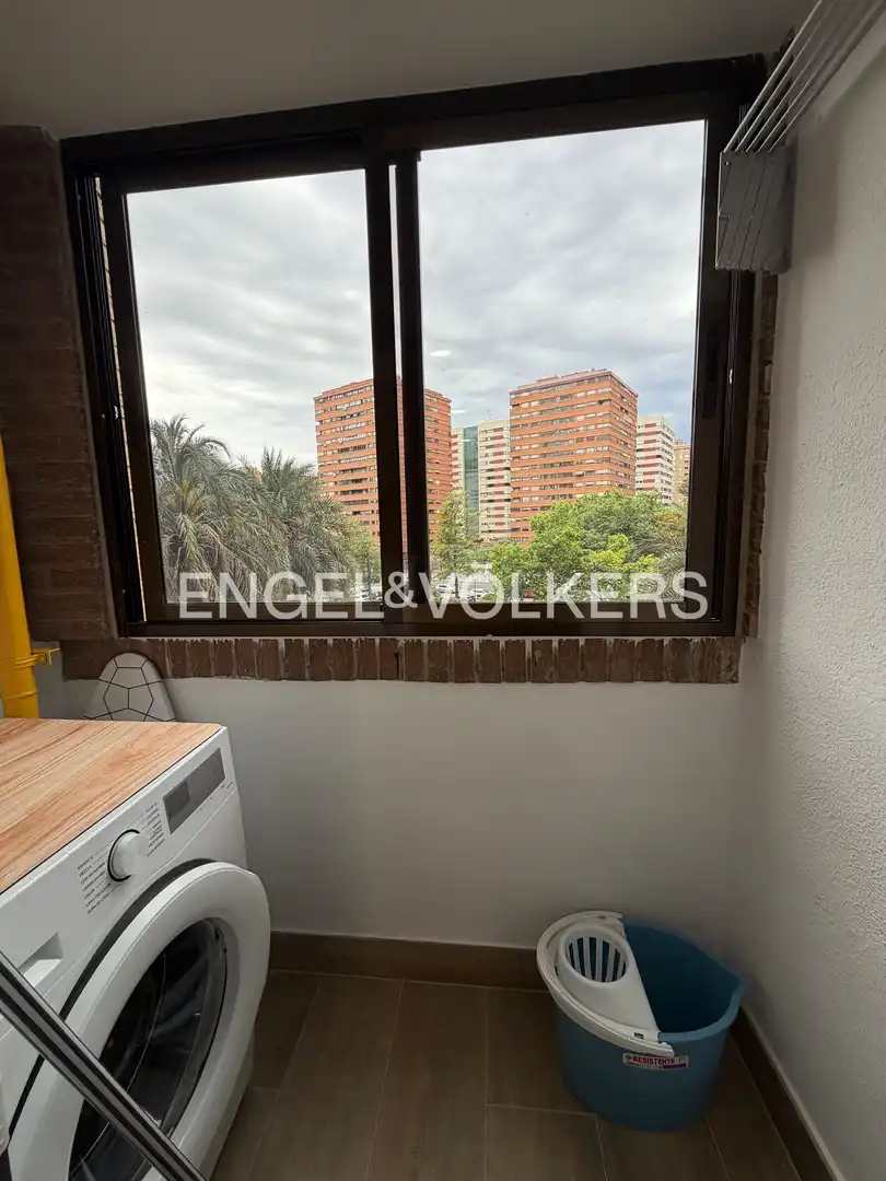 Terraza de Piso de alquiler en Valencia con Aire acondicionado, Calefacción y Balcón