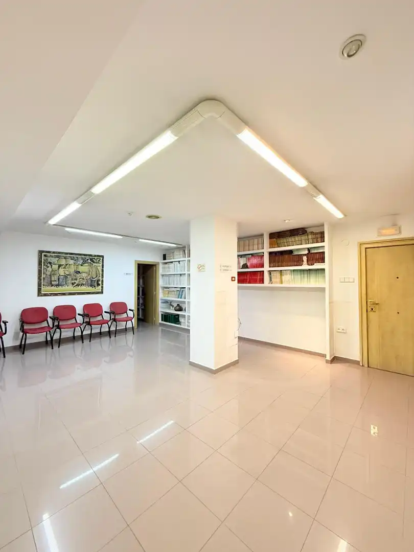 Piso con ascensor en venta en Rambla de Méndez Núñez, imagen 11