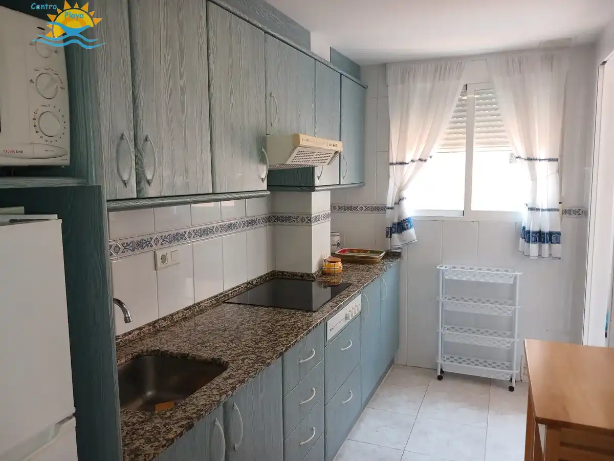 Cuina de Apartament en venda en Moncofa amb Calefacció, Terrassa i Moblat