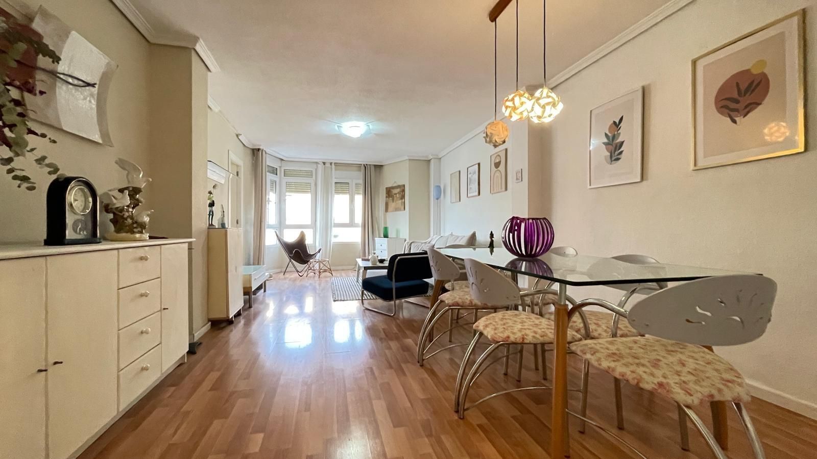 Sala d'estar de Pis de lloguer en Alicante / Alacant amb Aire condicionat i Moblat