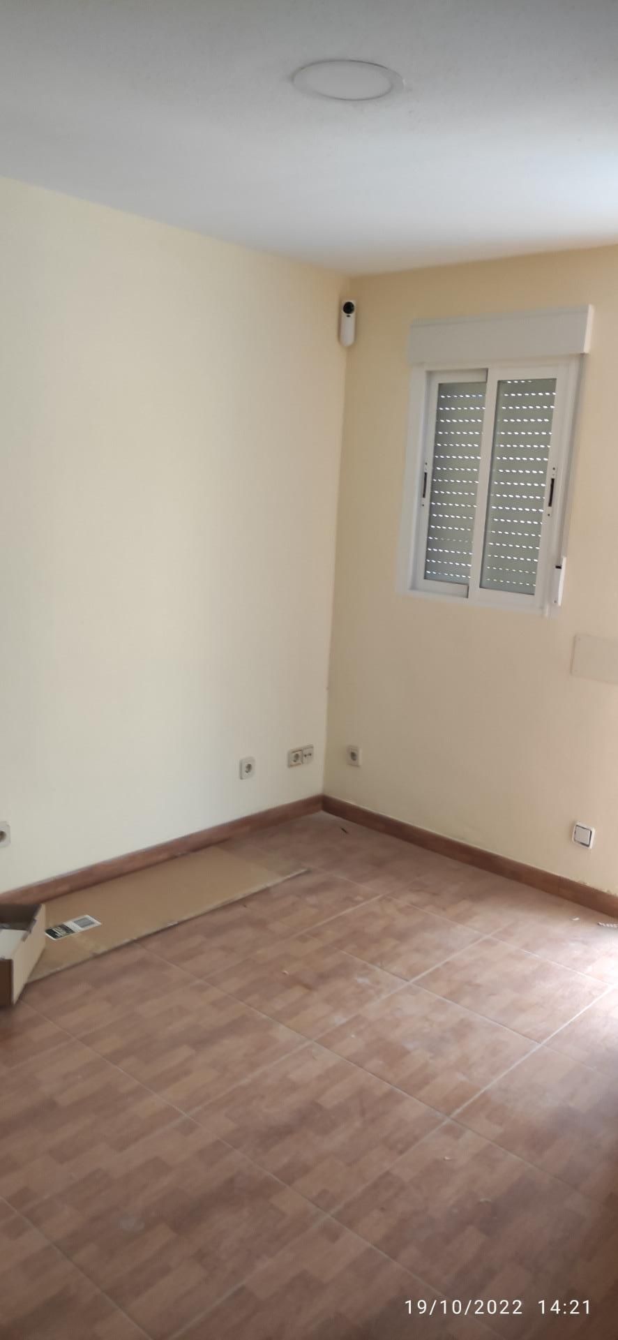 Bedroom of Flat for sale in  Madrid Capital