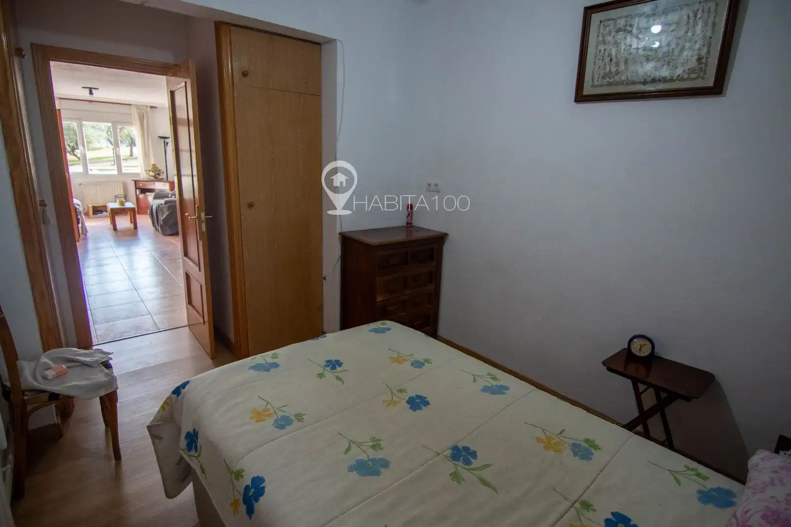 Dormitori de Casa adosada en venda en Cuenca amb Calefacció i Moblat