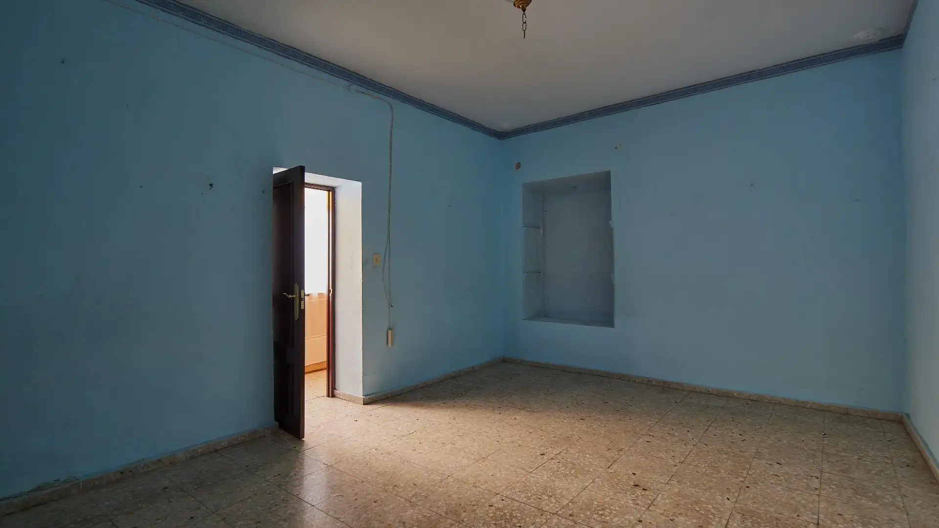 Piso en venta en  Cádiz Capital con Balcón