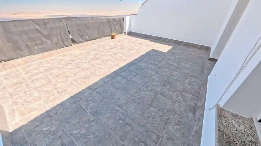 Terraza de Ático en venta en Barcelona con Calefacción, Terraza y Alarma