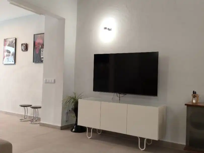 Sala d'estar de Casa adosada en venda en Vilanova i la Geltrú amb Aire condicionat, Terrassa i Balcó
