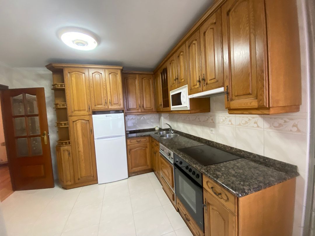 Kitchen of Flat for sale in Medina de Pomar  with Heating, Terrace and Balcony