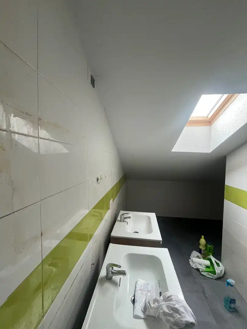 Baño de Ático en venta en Camarena con Aire acondicionado, Parquet y Terraza