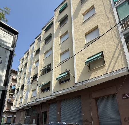 Piso en Venta en NARCIS MONTURIOL en Canovelles
