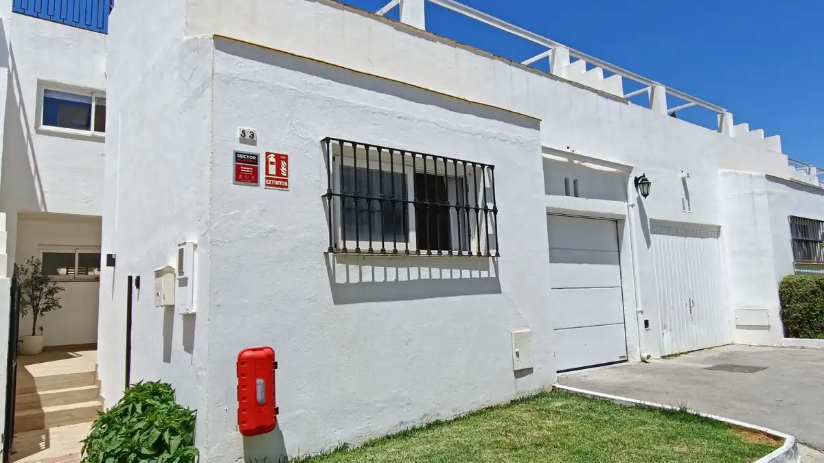 Casa a schiera con piscina in vendita a Estepona,Atalaya,Calle Nueva Atalaya, imagen 40