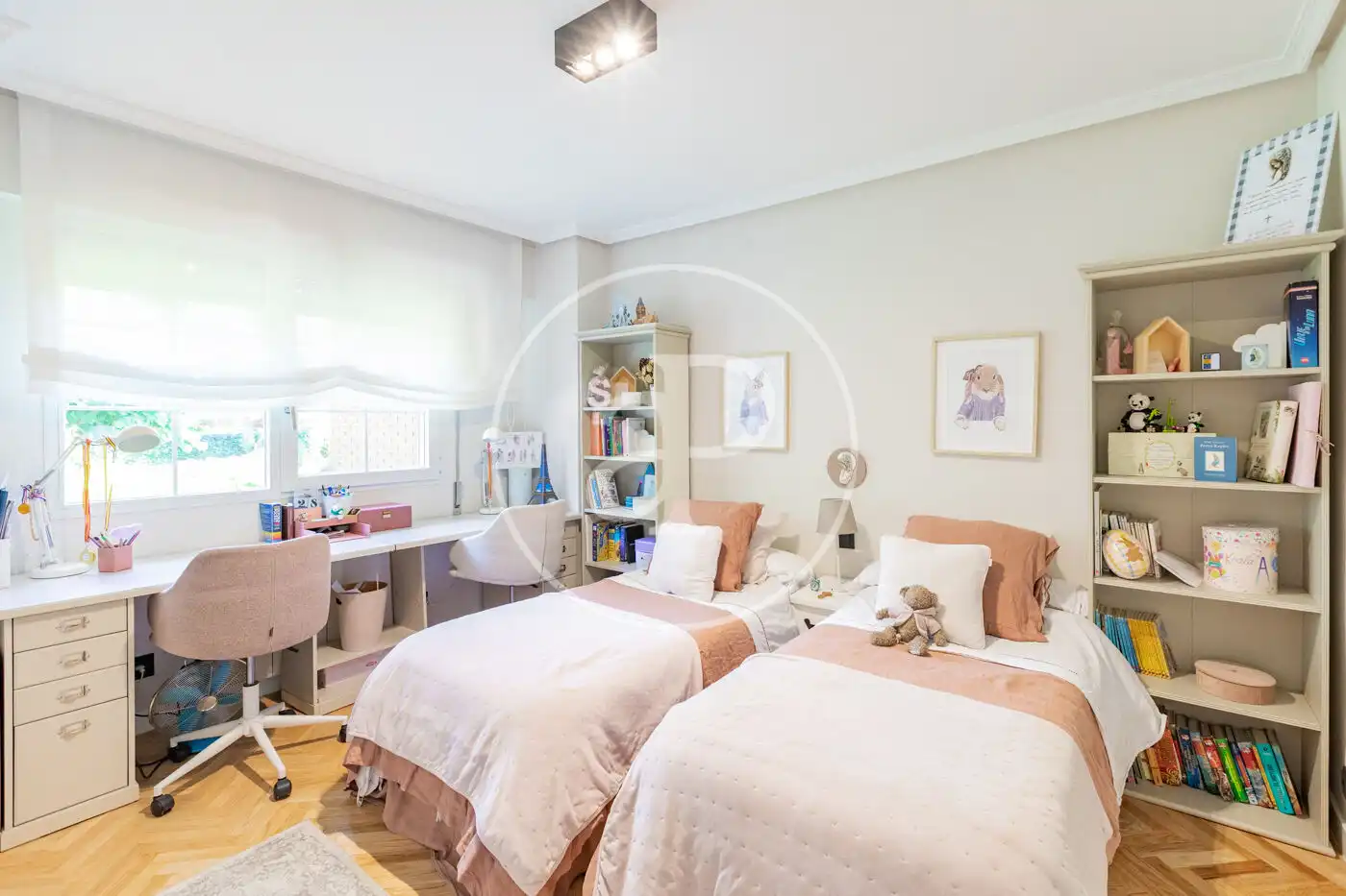 Habitación de Casa adosada de alquiler en Las Rozas de Madrid con Aire acondicionado, Calefacción y Jardín privado