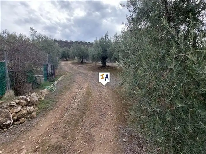 Casa o xalet en venda en Fuente-Tójar amb Terrassa, Traster i Internet