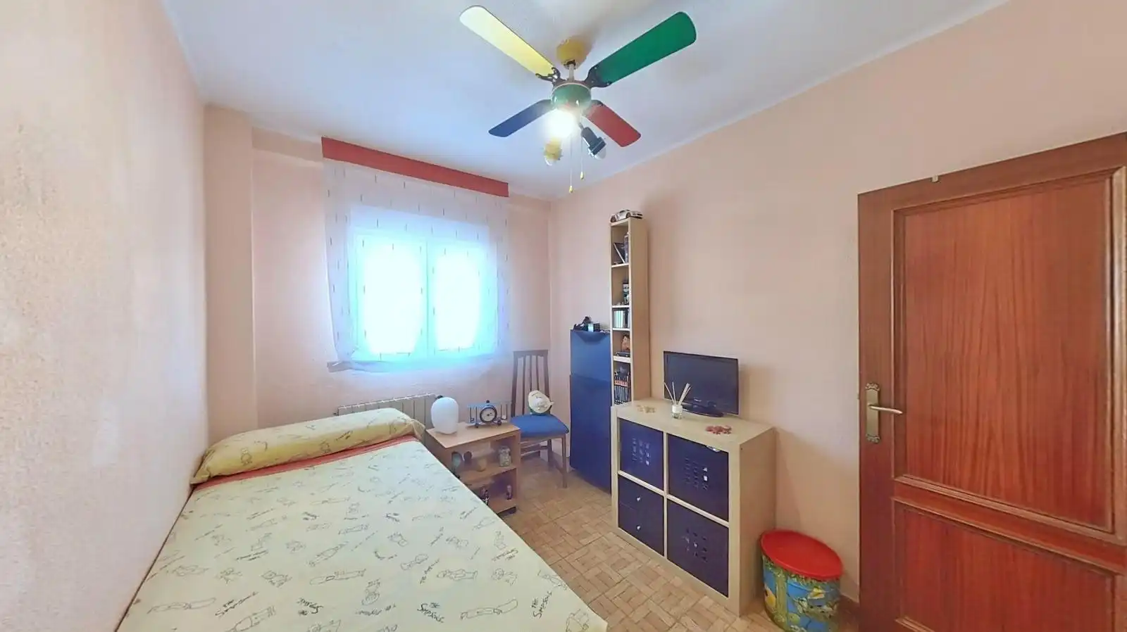 Habitación de Apartamento en venta en Alcorcón con Aire acondicionado, Calefacción y Terraza