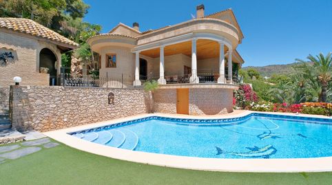 Villa de lujo con excelentes vistas al mar en Los Monasterios
