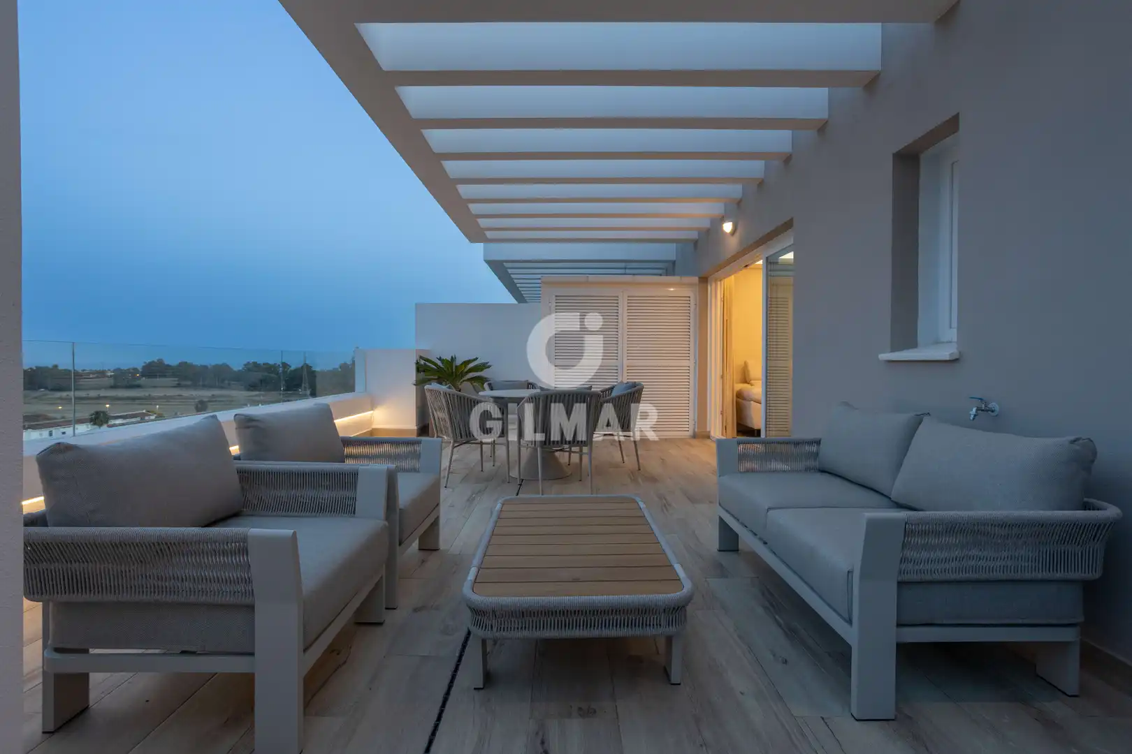 Penthouse with terrace for sale in Nueva Andalucía, imagen 39