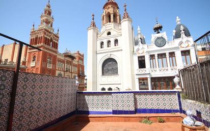 Exterior view of House or chalet for sale in Badajoz Capital  with Terrace, Storage room and Balcony