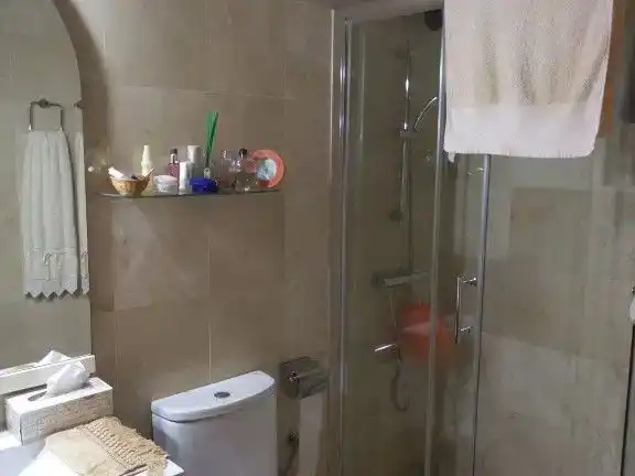 Baño de Piso de alquiler en Calvià con Aire acondicionado, Trastero y Piscina