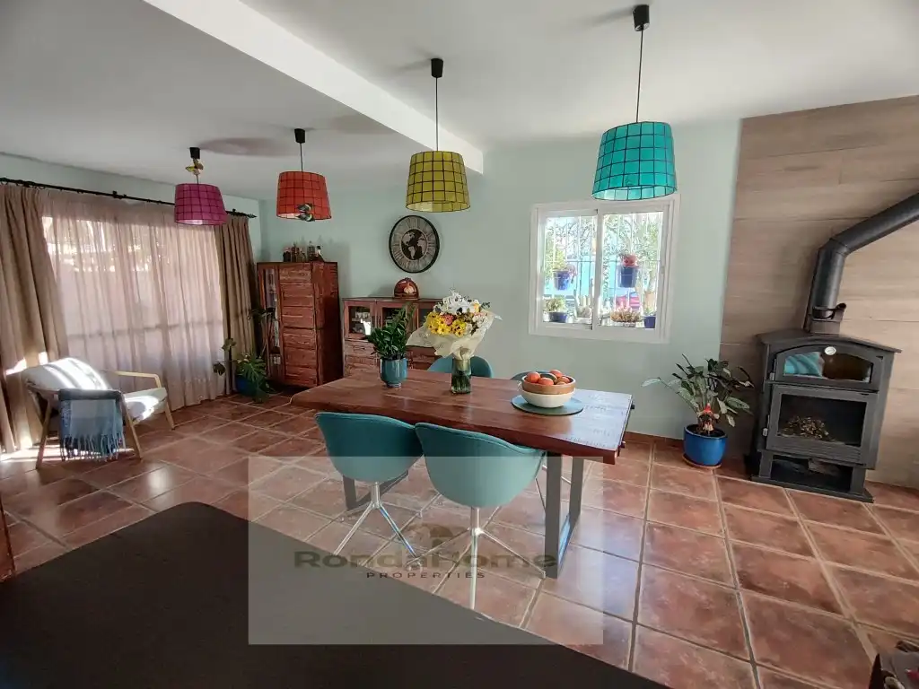 Menjador de Casa o xalet de lloguer en Mijas