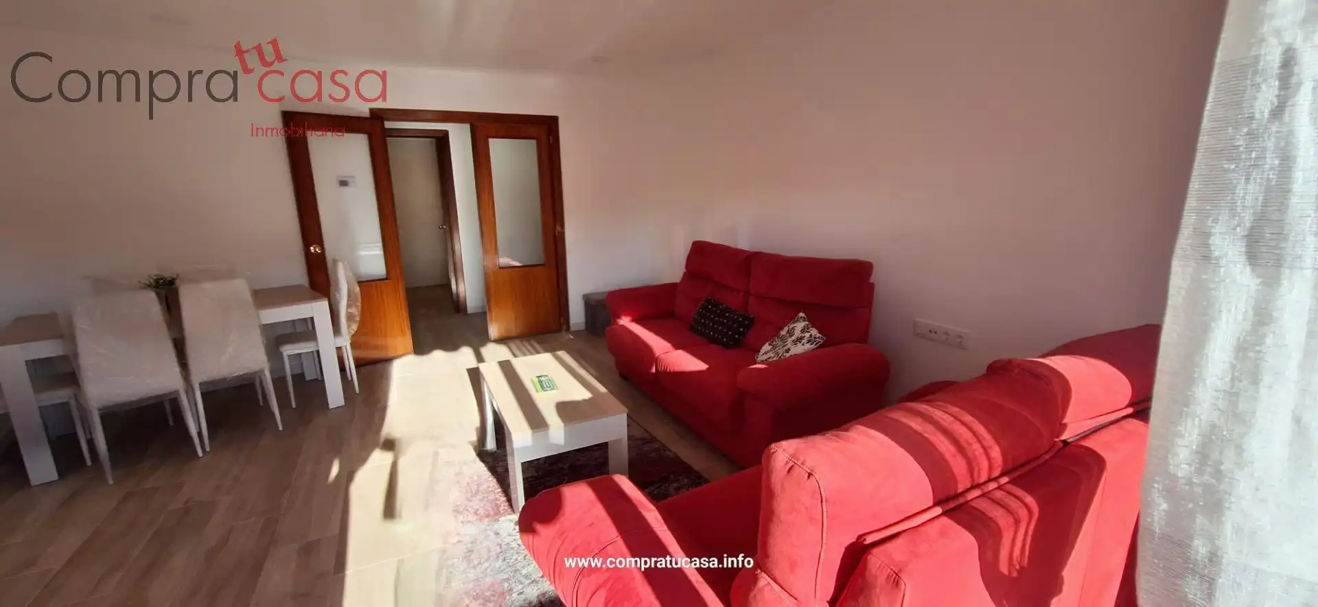 Sala d'estar de Pis de lloguer en Segovia amb Calefacció, Terrassa i Moblat