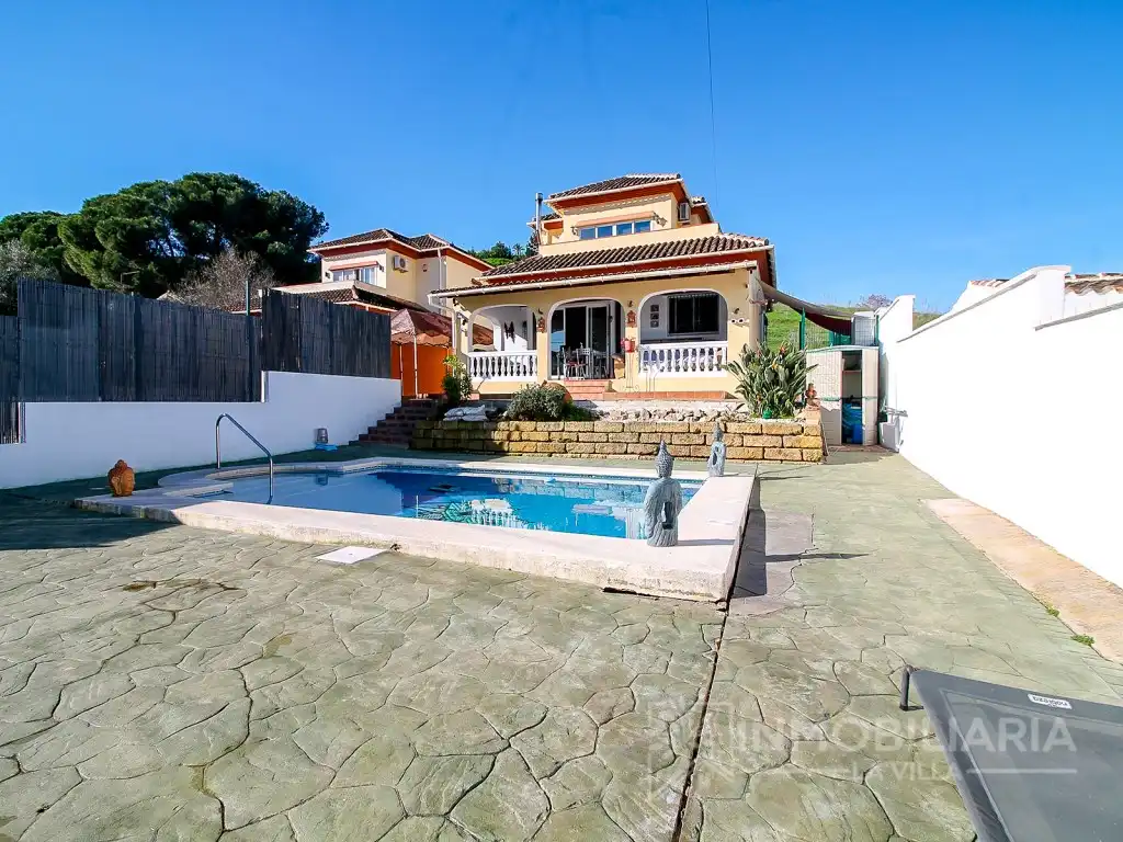 Exterior view of Country homes for sale in Coín  with Swimming Pool
