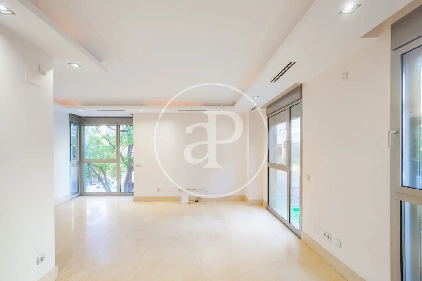 Piso con piscina en alquiler en C. de Buitrago del Lozoya, imagen 3
