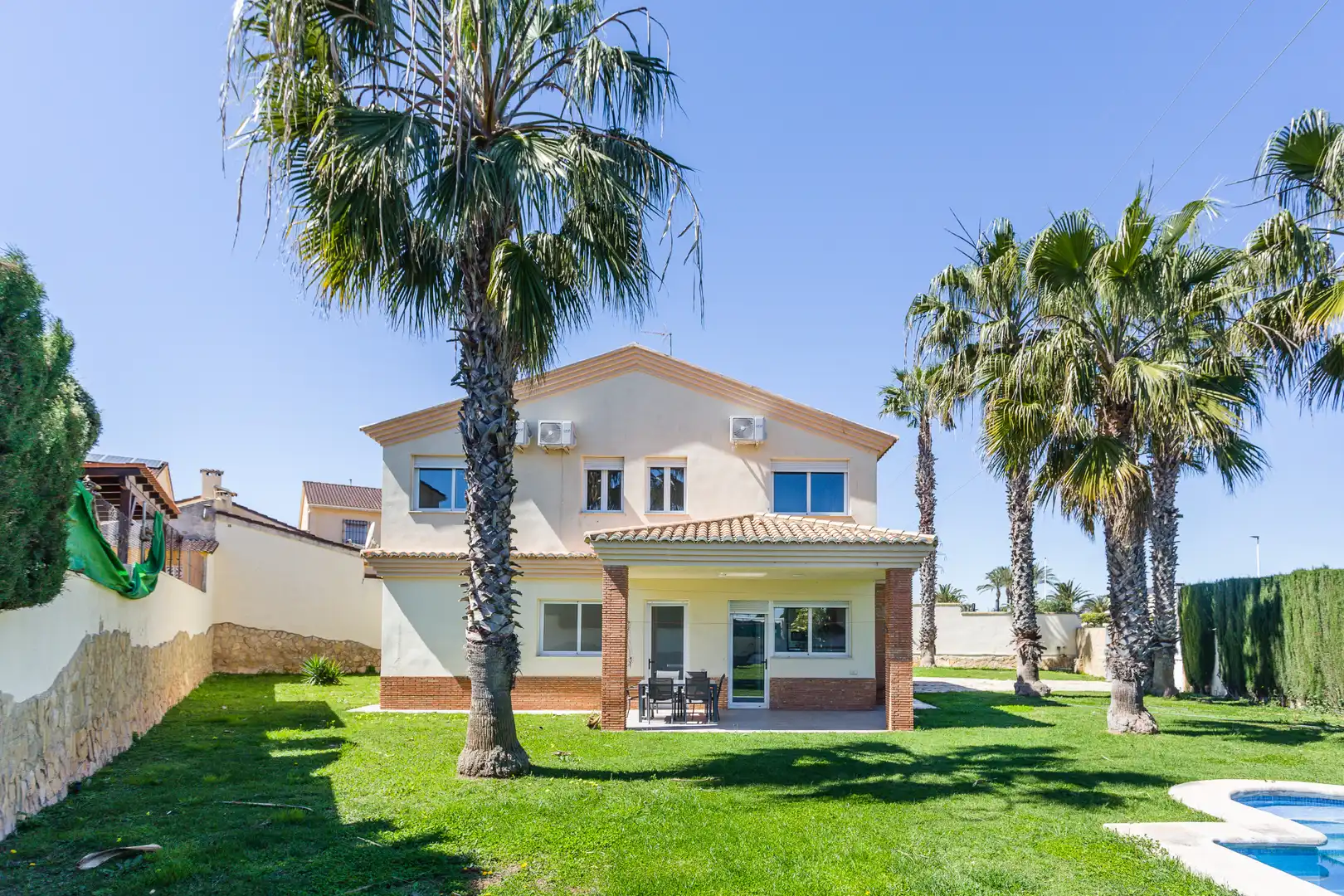 Exterior view of Houses for sale in San Antonio de Benagéber  with Air Conditioner, Heating and Private garden