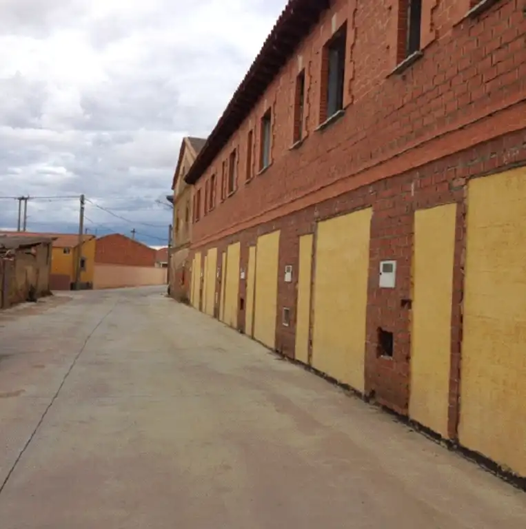 Vista exterior de Edificio en venta en Villafáfila