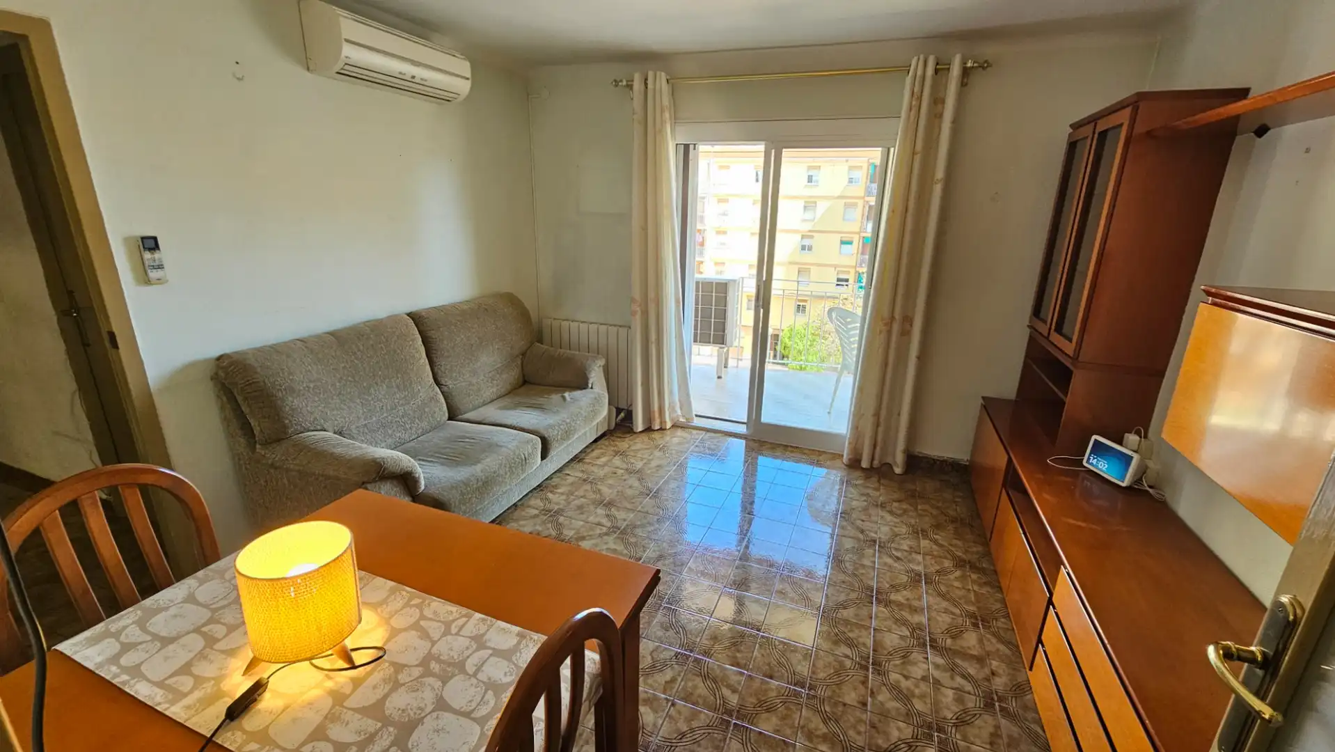 Wohnzimmer von Wohnung zum Verkauf in Sabadell mit Klimaanlage, Heizung und Balkon