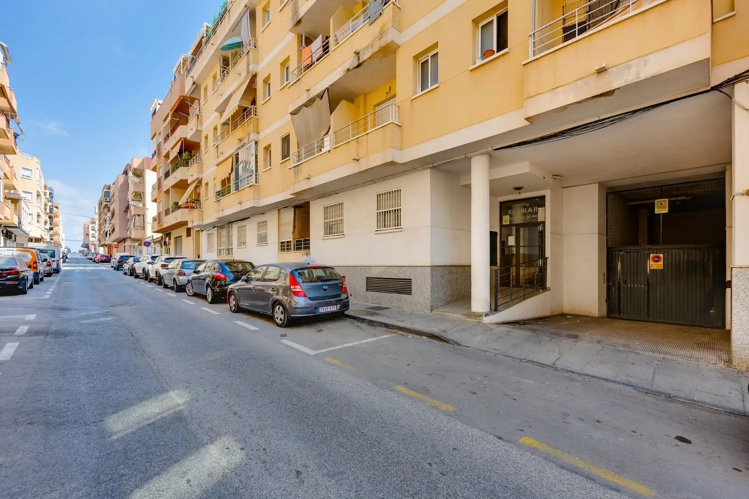 Vista exterior de Pis en venda en Torrevieja amb Terrassa i Traster