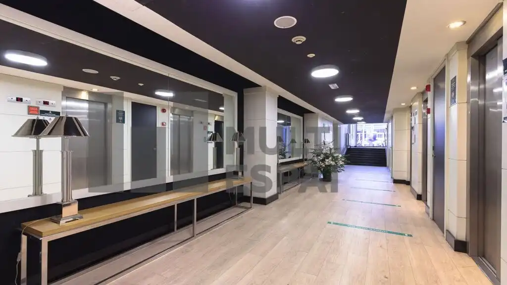 Office space with lift to rent in Carrer de Calàbria, imagen 19