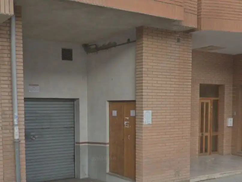 Exterior view of Garage for rent in Vic