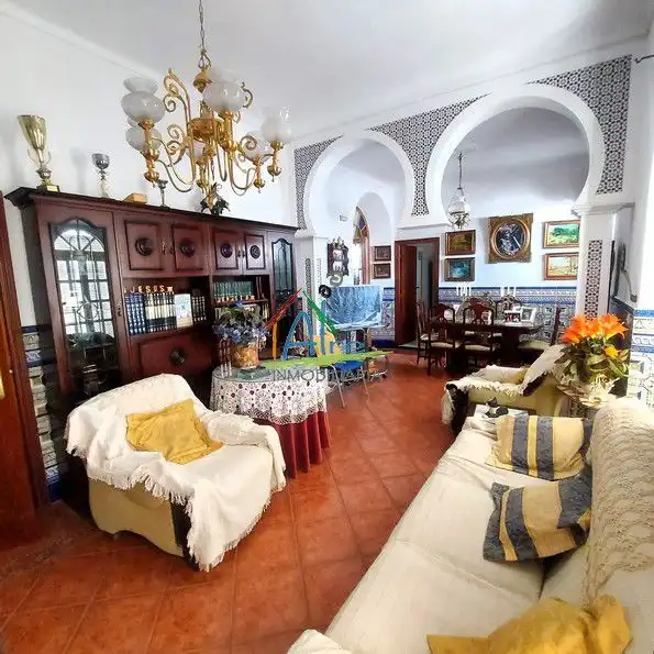 Sala de estar de Casa adosada en venta en Cala con Terraza, Trastero y Amueblado