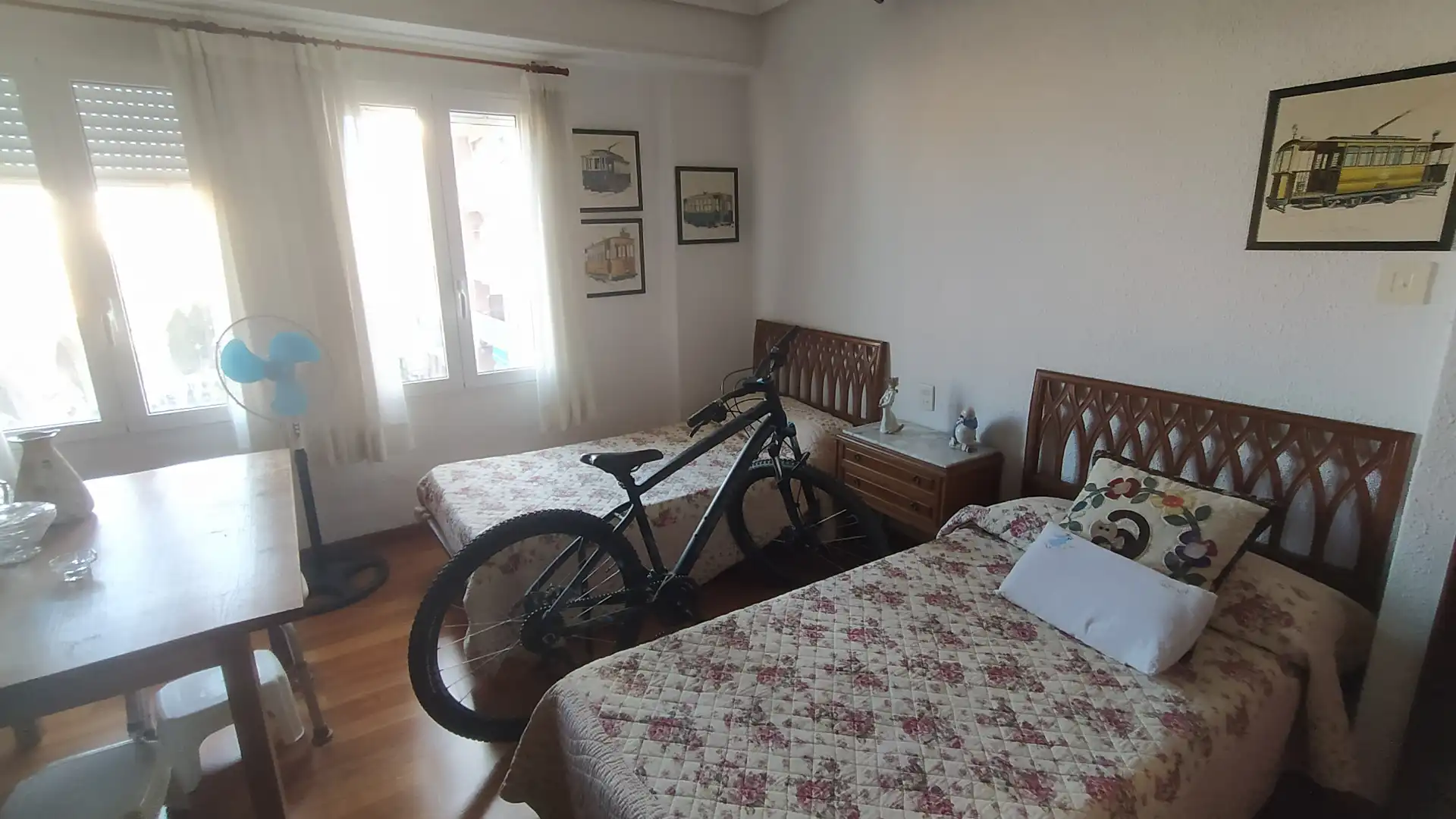 Habitación de Piso en venta en Valencia con Aire acondicionado y Balcón