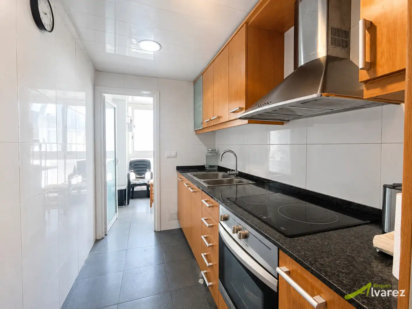 Cuina de Pis en venda en Terrassa amb Calefacció, Forn i Balcó