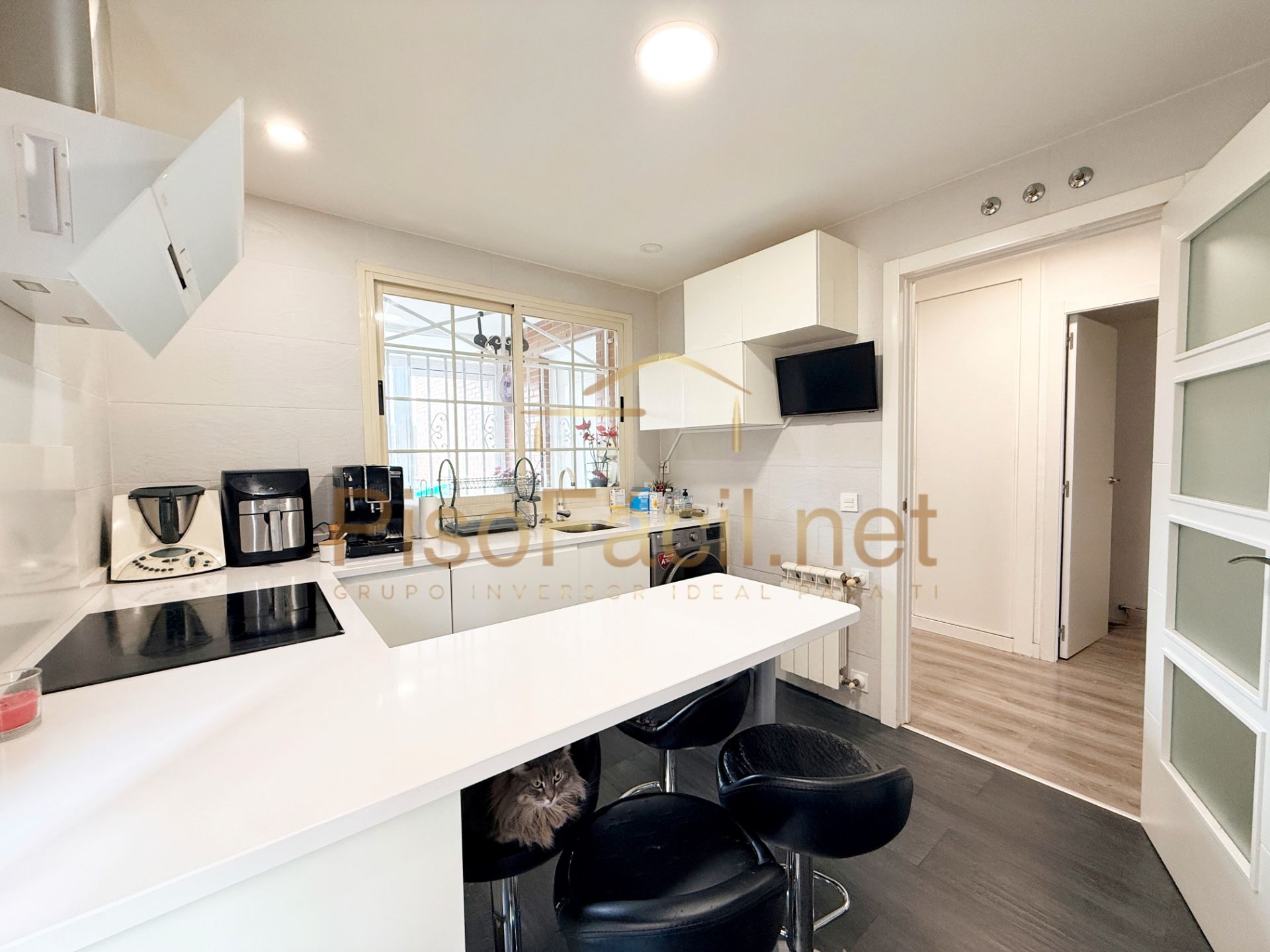 Cocina de Casa o chalet en venta en Parla con Calefacción, Jardín privado y Parquet