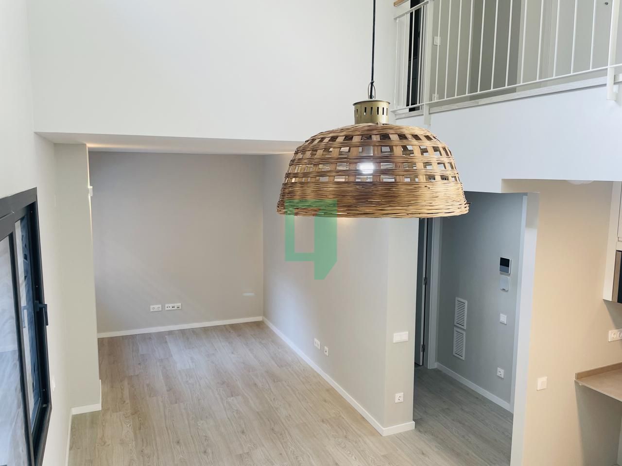 Dúplex en venda en Badalona amb Aire condicionat