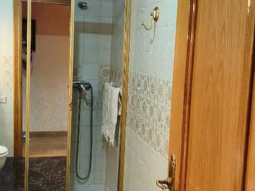 Bany de Pis en venda en Arnedo amb Balcó
