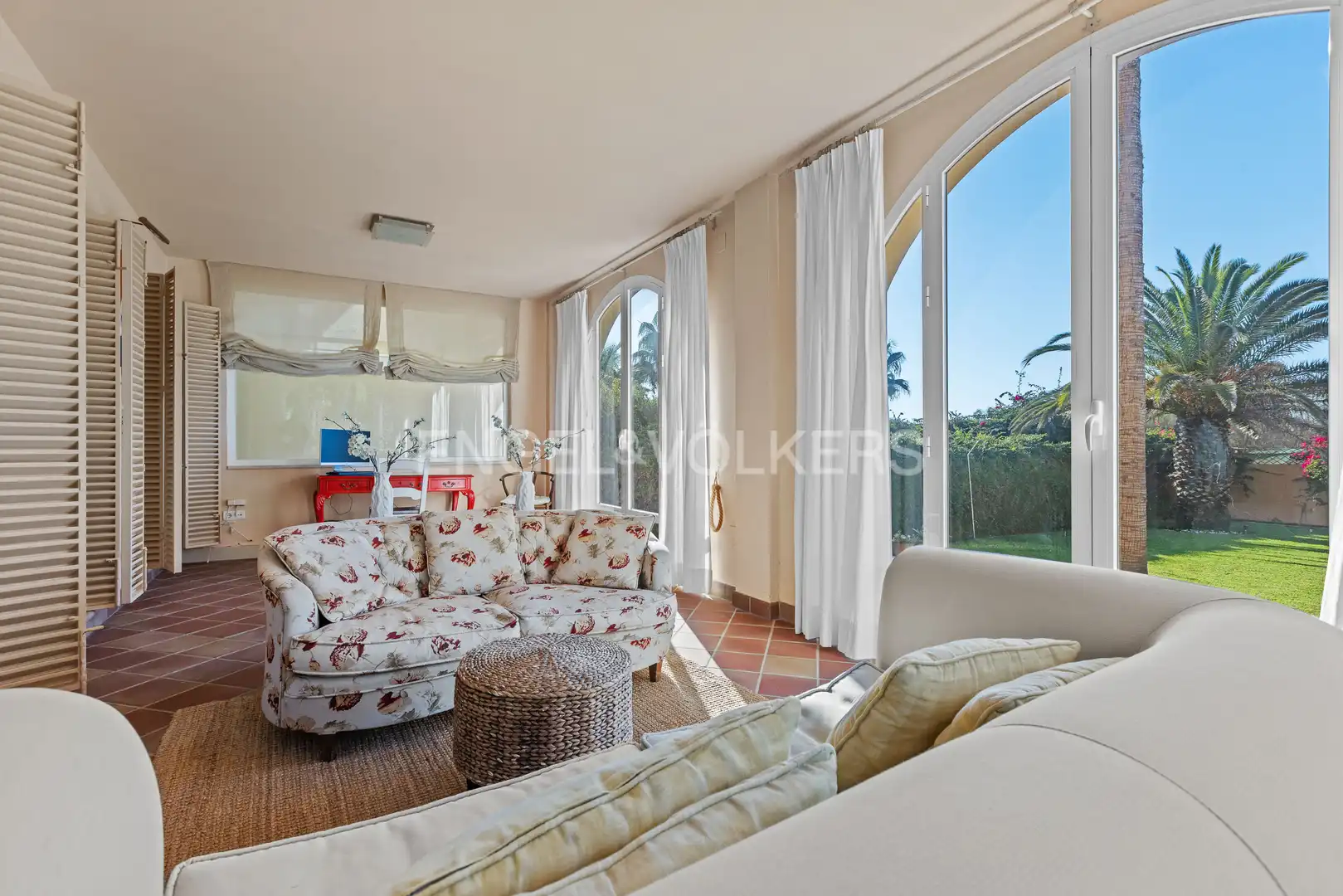 Houses for sale in Isla Canela